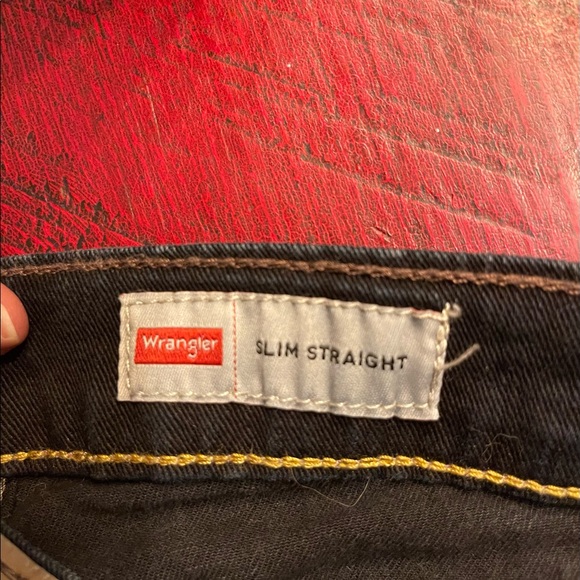 Mens Premium Fit Wranglers - Picture 5 of 7